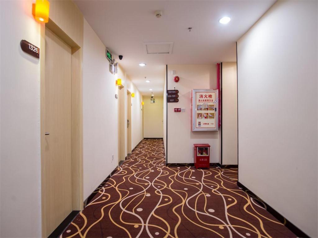 ホテル 7 Days Premium Jiangmen Diwang Plaza Branch エクステリア 写真